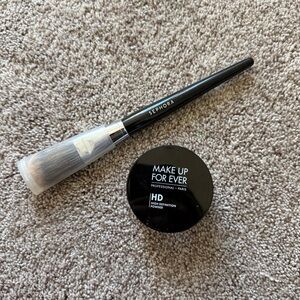 Makeup Forever HD Powder with Sephora Brush